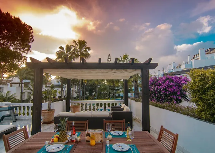 Apartment In White Pearl Beach